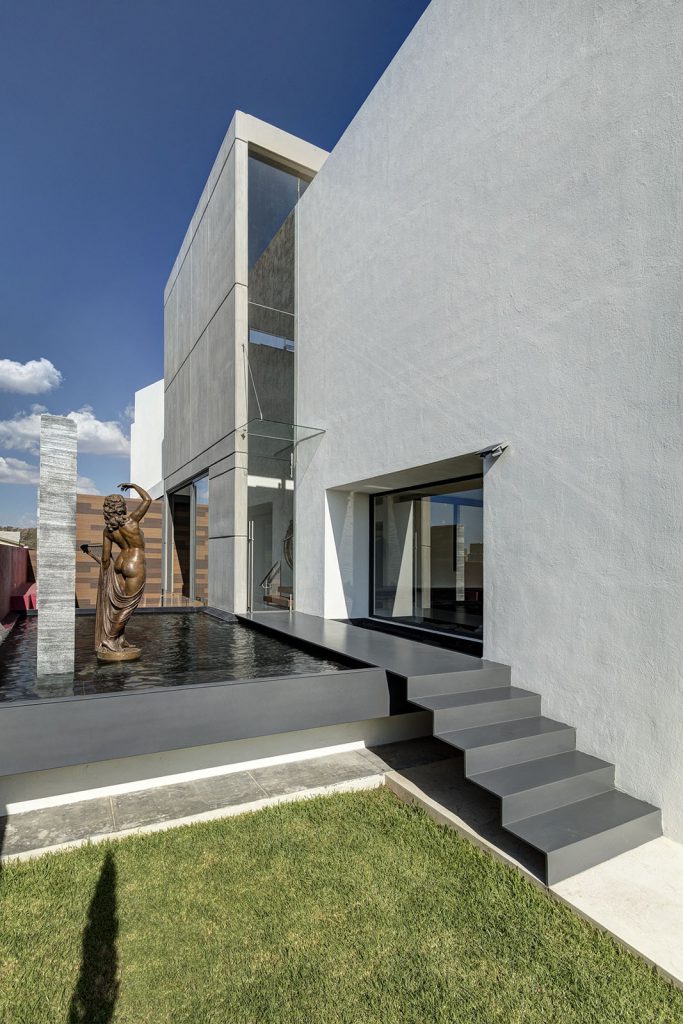 arquitectura lassala orozco Casa puerta al Bosque en Jalisco México. Americas Property Award 2017