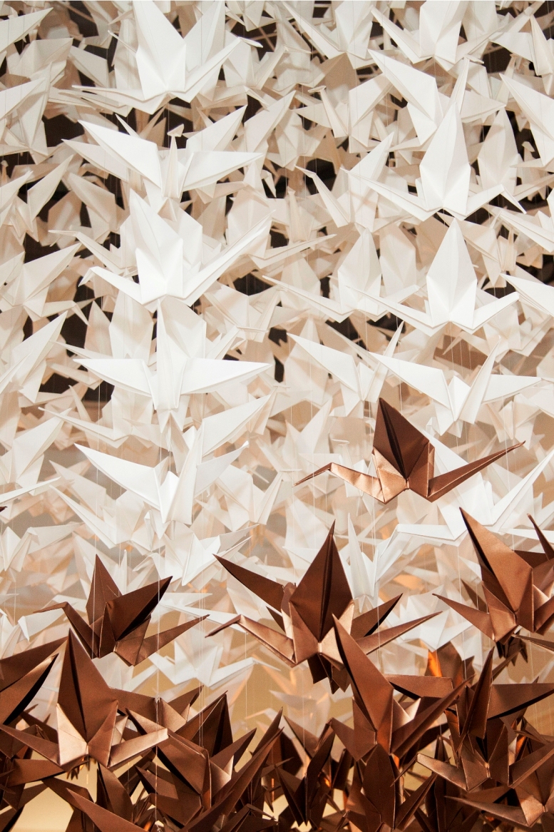 Casaca_grullas_empaperart_origami