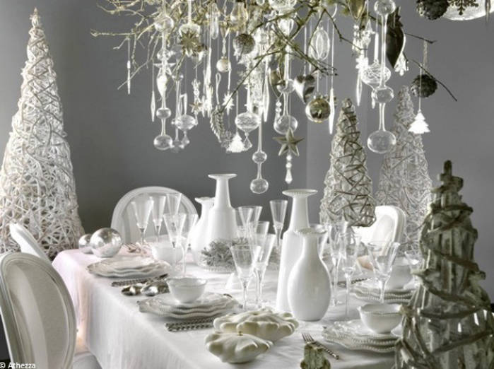 Un-total-look-blanc decoracion de navidad blanco y cristal. Ideas para poner la mesa en Navidad