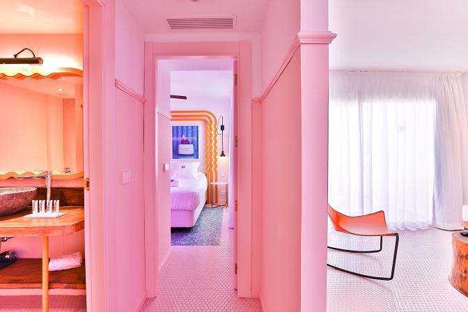 Paradiso Ibiza Art Hotel Diseño ilmiodesign.habitacion rosa