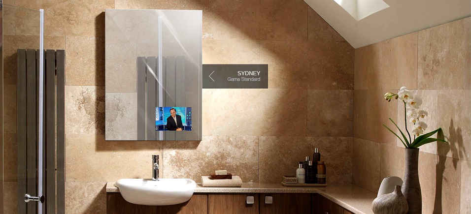 espejo tv baños de hoteles Miralay. Modelo Sidney TV mirror. espejos con television integrada